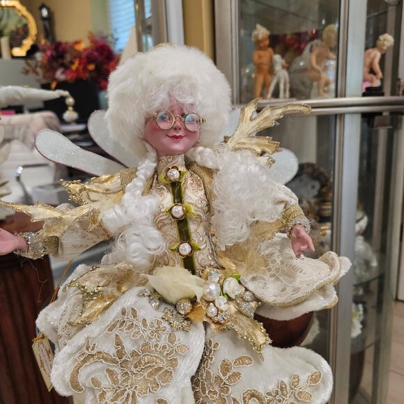 MARK ROBERTS, Winter White Fairy, Large - 22 Inches - Picture 6 of 6